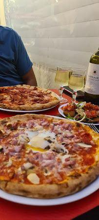 Pizza du Restaurant Bella Ciao à Canet-en-Roussillon - n°6