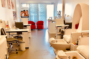 Kay Salon