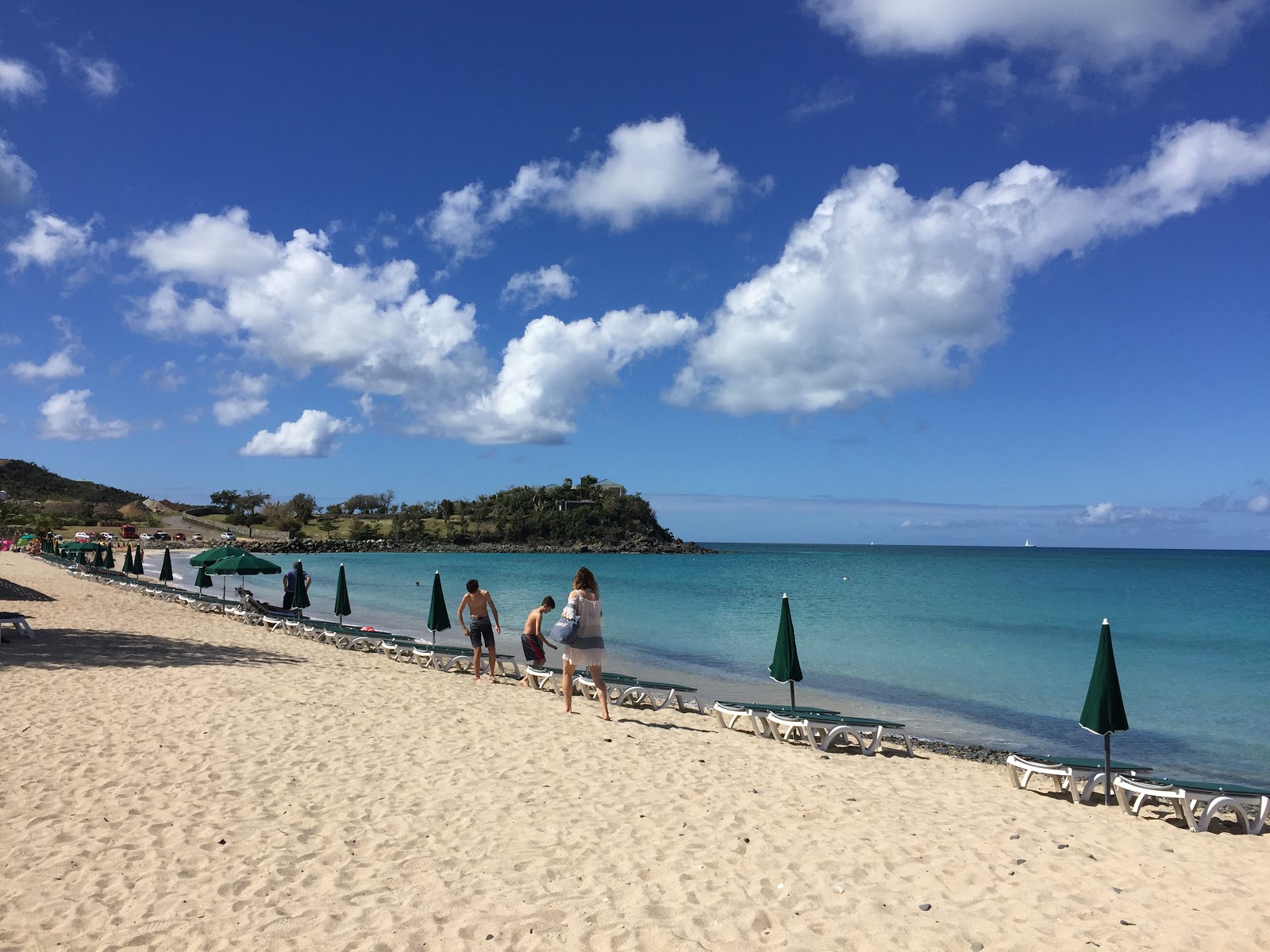 Photo de Friar's Bay beach avec un niveau de propreté de très propre