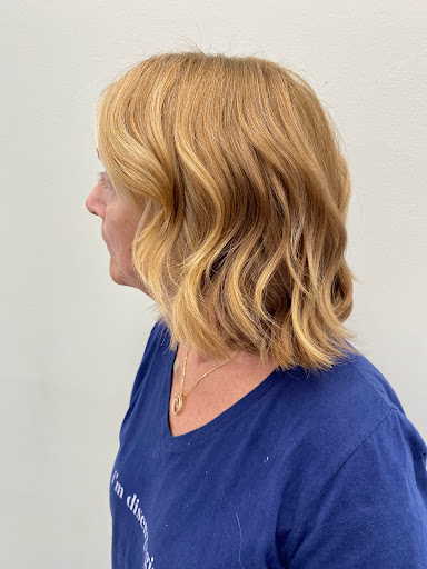 Beauty Salon «CR Salon», reviews and photos, 40 Main St N, Woodbury, CT 06798, USA