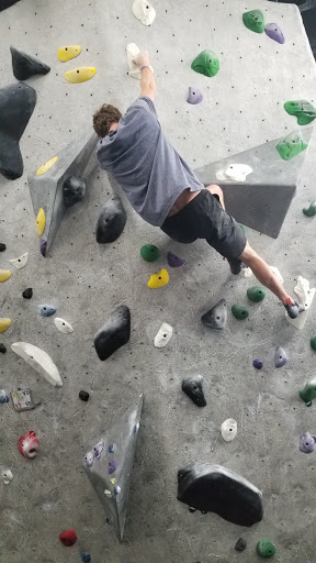 Rock Climbing Gym «Central Rock Gym», reviews and photos, 127 Smith Pl, Cambridge, MA 02138, USA