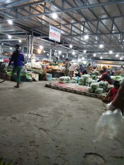 Chợ Nông Sản Kim Lân (Market)