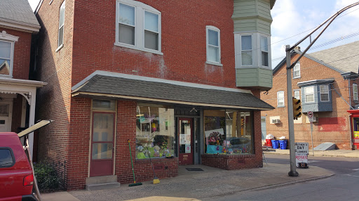 Florist «North End Florist», reviews and photos, 403 N Charlotte St, Pottstown, PA 19464, USA