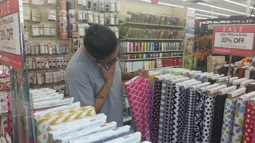 Craft Store «Hobby Lobby», reviews and photos, 1751 Scottsville Rd #10, Bowling Green, KY 42104, USA