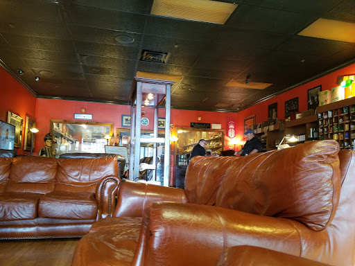 Cigar Shop «La Casa Del Tabaco Cigar Lounge», reviews and photos, 3330 Piedmont Rd NE #20, Atlanta, GA 30305, USA