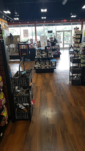 Pet Supply Store «Pet Valu», reviews and photos, 220 CT-12, Groton, CT 06340, USA