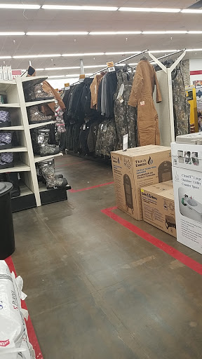 Home Improvement Store «Tractor Supply Co.», reviews and photos, 3015 S 23rd Ave, Greeley, CO 80631, USA