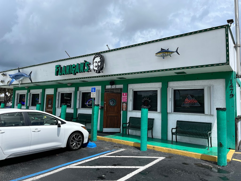 Flanigan's Seafood Bar and Grill 33334