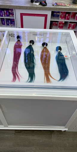 Beauty Supply Store «K-Stone Beauty Supply», reviews and photos, 20 Madison St, Oak Park, IL 60302, USA