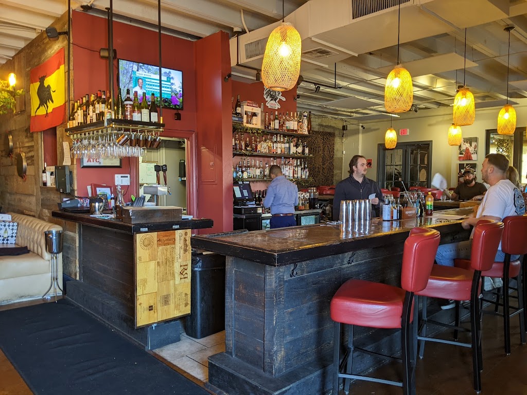 Solera - Spanish Tapas Restaurant and Bar 70808