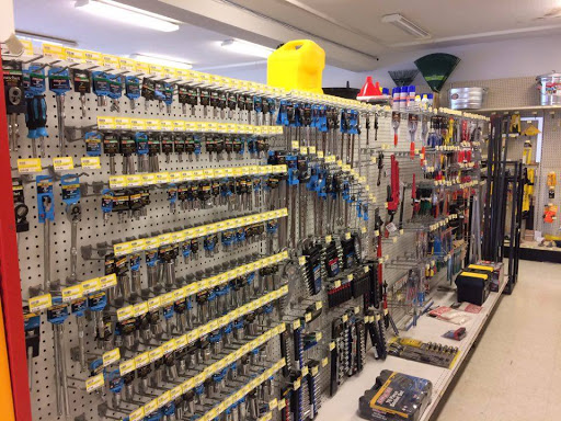 Plumbing Supply Store «North County Hardware», reviews and photos, 40600 NE 221st Ave, Amboy, WA 98601, USA