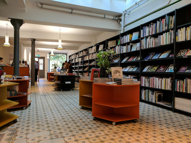 Rezensionen über Never Stop Reading in Zürich - Buchhandlung