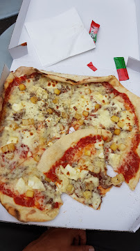 Pizza du Pizzeria La Cigale à Mallemort - n°1