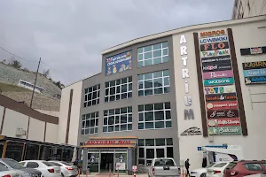 Artrium Shopping Center image