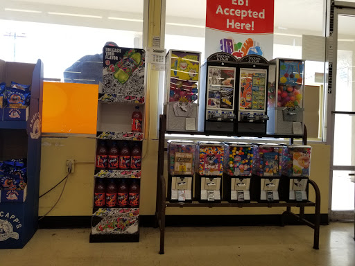 Dollar Store «FAMILY DOLLAR», reviews and photos, 4027 N Marks Ave, Fresno, CA 93722, USA