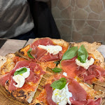 Photo n°1 de l'avis de bas.h fait le 29/02/2024 à 22:24 sur le  La nobile arte - la pizza di luca à Prato