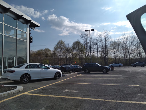 Mercedes Benz Dealer «Mercedes-Benz of Syracuse», reviews and photos, 5433 N Burdick St, Fayetteville, NY 13066, USA