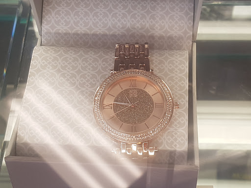 Clothing Store «Ross Dress for Less», reviews and photos, 20 N West End Blvd, Quakertown, PA 18951, USA