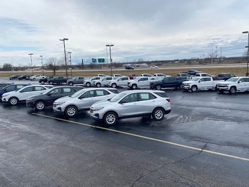 Car Dealer «Weber Chevrolet Columbia», reviews and photos, 701 Old State Rte 3, Columbia, IL 62236, USA