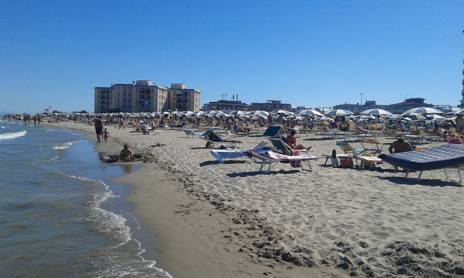 Foto de Praia de Lido Adriano com alto nível de limpeza