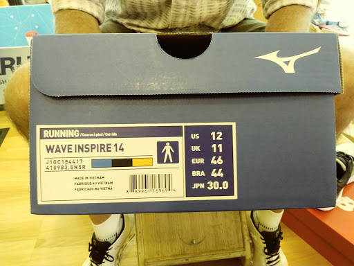 Sporting Goods Store «Fleet Feet Sports - Decatur», reviews and photos, 431 W Ponce de Leon Ave #1, Decatur, GA 30030, USA