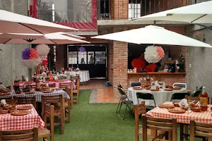 Restaurante "La Cabaña" image
