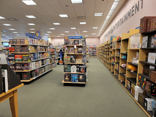 Barnes & Noble image