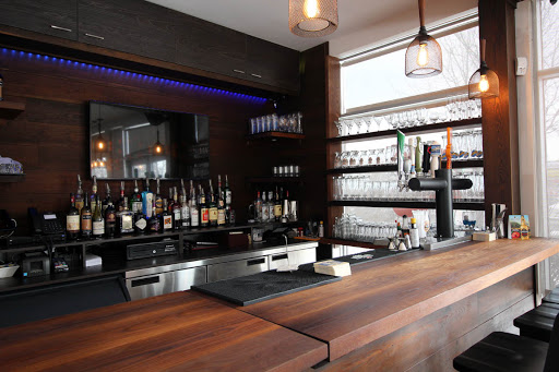 Kirkland Resto Bar