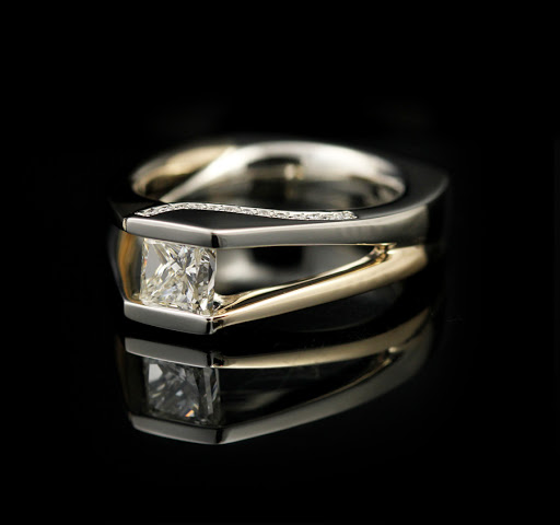 Jewelry Designer «ABRACADABRA Jewelry/Gem Gallery», reviews and photos, 205 E Liberty St, Ann Arbor, MI 48104, USA