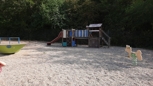 Aire de jeux enfant à Ars-sur-Formans