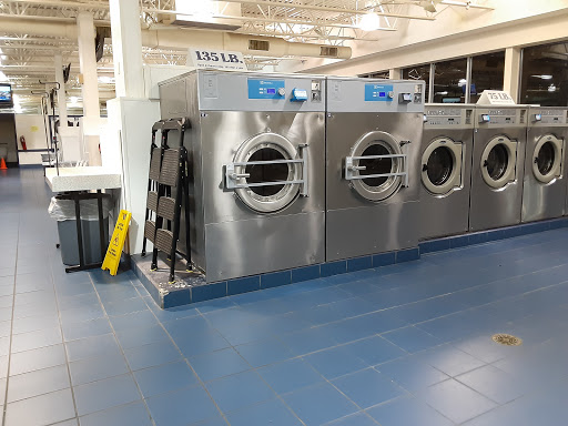 Laundromat «Sudsville 24 hour coin laundry», reviews and photos, 6811 Loch Raven Blvd, Baltimore, MD 21286, USA