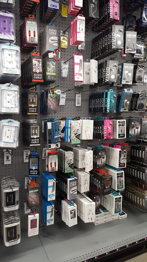 Variety Store «Five Below», reviews and photos, 2108 N 2nd St, Millville, NJ 08332, USA