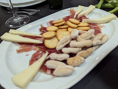 Mesón El Saro - C. Antonio Gálvez, 6, 03380 Bigastro, Alicante, Spain