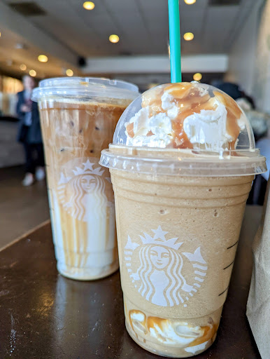 Coffee Shop «Starbucks», reviews and photos, 1715 Bradford Ln, Normal, IL 61761, USA