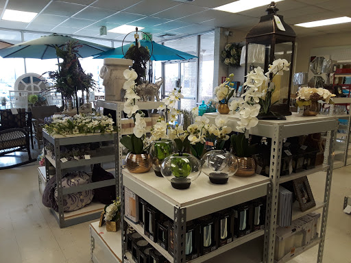 Home Goods Store «Tuesday Morning», reviews and photos, 2890 S Colorado Blvd, Denver, CO 80222, USA