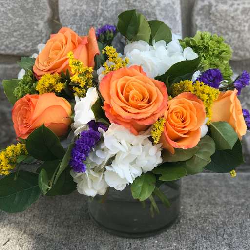 Florist «Bloomtastic Florist», reviews and photos, 2136 Arlington Ave, Columbus, OH 43221, USA