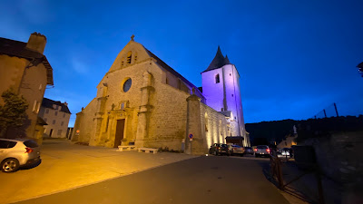 Parking pour camping-car avec service à Marvejols