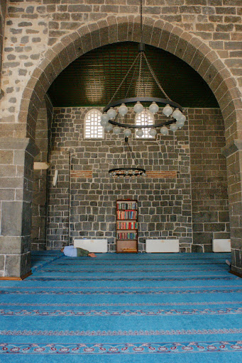Tanrı Meclisleri Kilisesi Diyarbakır
