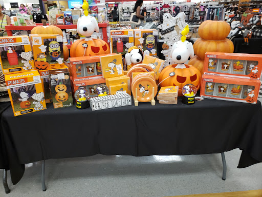 Department Store «T.J. Maxx», reviews and photos, 1200 N University Dr, Coral Springs, FL 33071, USA