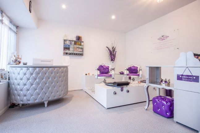 Reviews of Queen Esther Spa in London - Beauty salon