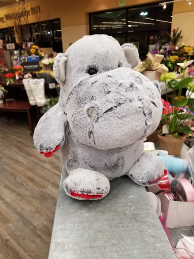 Grocery Store «Vons», reviews and photos, 15740 La Forge St, Whittier, CA 90603, USA