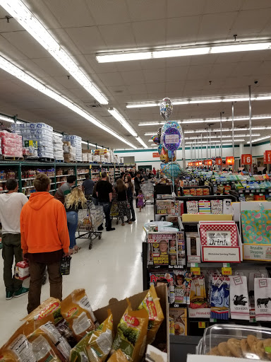 Shopping Mall «The Eureka Mall», reviews and photos, 800 W Harris St, Eureka, CA 95501, USA