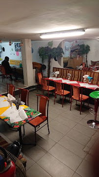 Atmosphère du Restaurant africain Le Corossole d'Afrique à Choisy-le-Roi - n°5