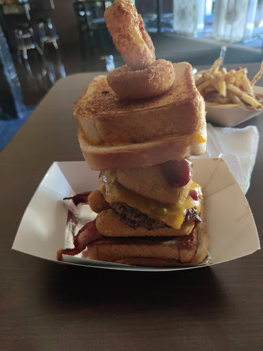 Cafe «The Avenue Café», reviews and photos, 2021 E Michigan Ave, Lansing, MI 48912, USA