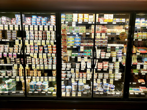 Grocery Store «Fresh Thyme Farmers Market- Town & Country», reviews and photos, 13957 Manchester Rd, Ballwin, MO 63011, USA