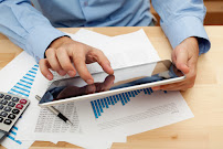 心安注册会计师事务所 Xin An Tax & Accounting 美国会计师／纽约华人会计师 法拉盛报税 纽约报税 留学生报税 个人税号(ITIN)申请授权代理机构 CPA, Tax Preparer, Tax Service - Photo 2 - Car repair in Flushing, NY, Queens