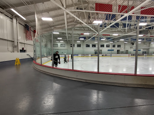 Ice Skating Rink «Dearborn Ice Skating Center», reviews and photos, 14900 Ford Rd, Dearborn, MI 48126, USA