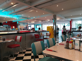 Holly's Diner