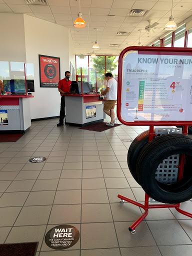 Tire Shop «Discount Tire Store - Draper, UT», reviews and photos, 89 E 12450 S, Draper, UT 84020, USA