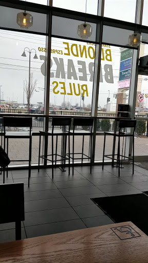 Coffee Shop «Starbucks», reviews and photos, 4255 Genesee St #100, Cheektowaga, NY 14225, USA